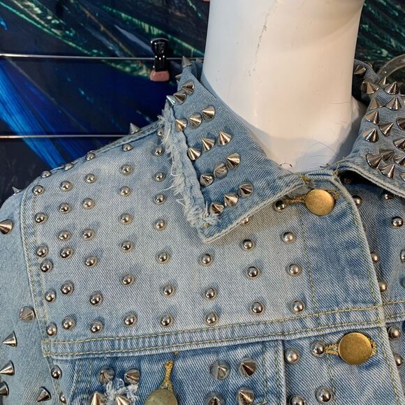 Women’s Blue Jean Riveted Studs & Spikes Denim Jacket - Picture 15 of 17